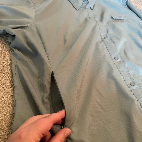 Columbia PFG Omni Shade - Dusty Sage Button Down - Picture 5 of 10